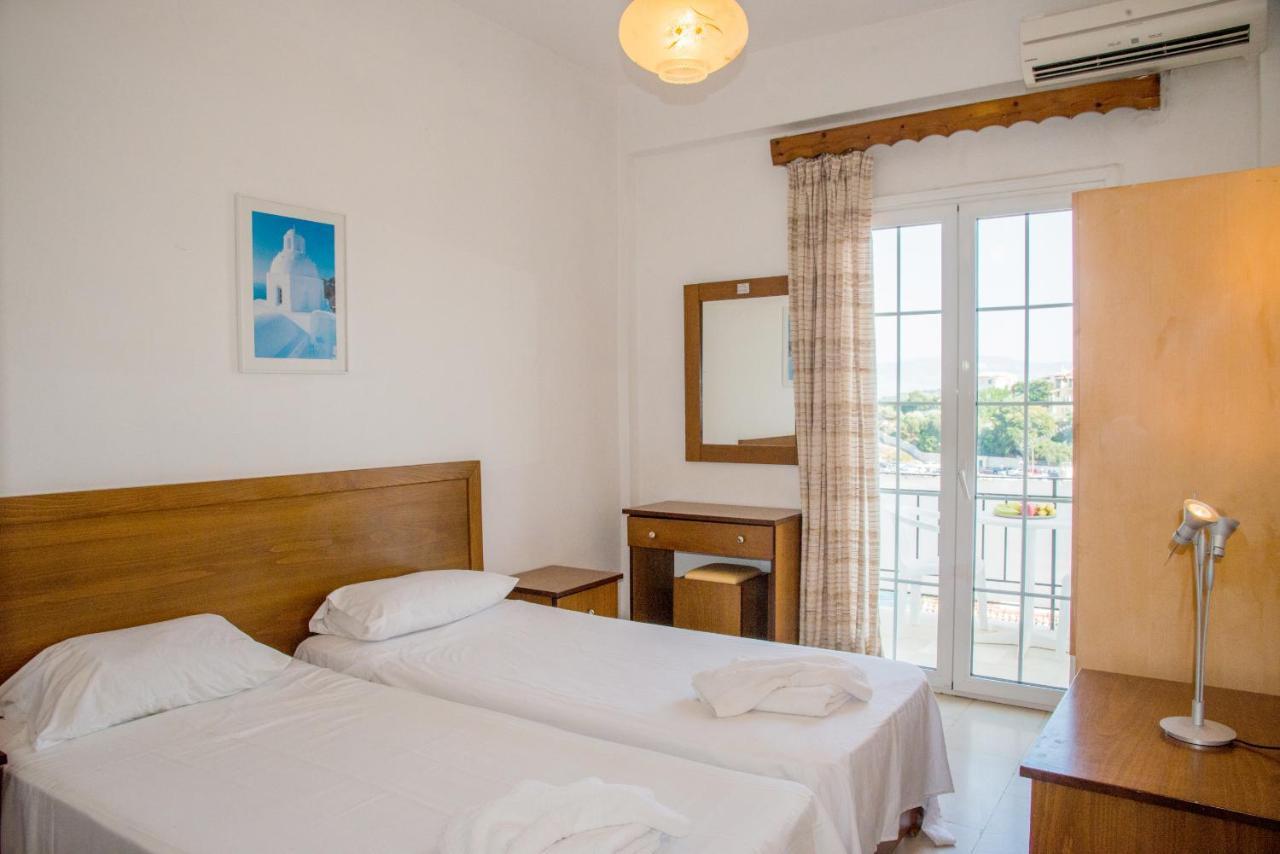 Limani Apartments Kassiopi Ngoại thất bức ảnh