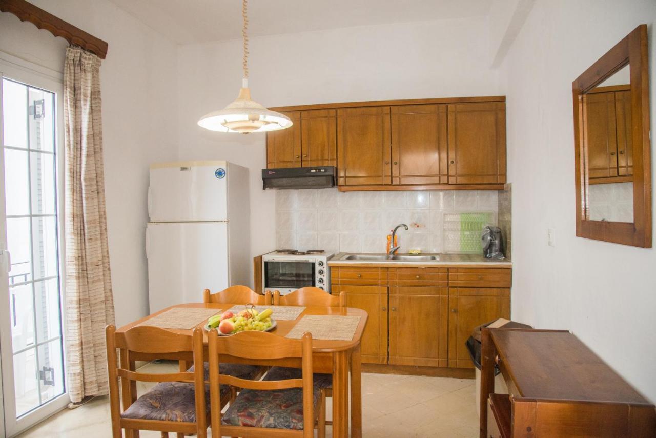 Limani Apartments Kassiopi Ngoại thất bức ảnh
