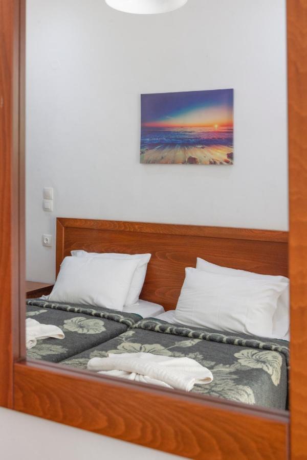 Limani Apartments Kassiopi Ngoại thất bức ảnh