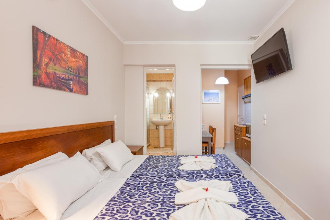 Limani Apartments Kassiopi Ngoại thất bức ảnh