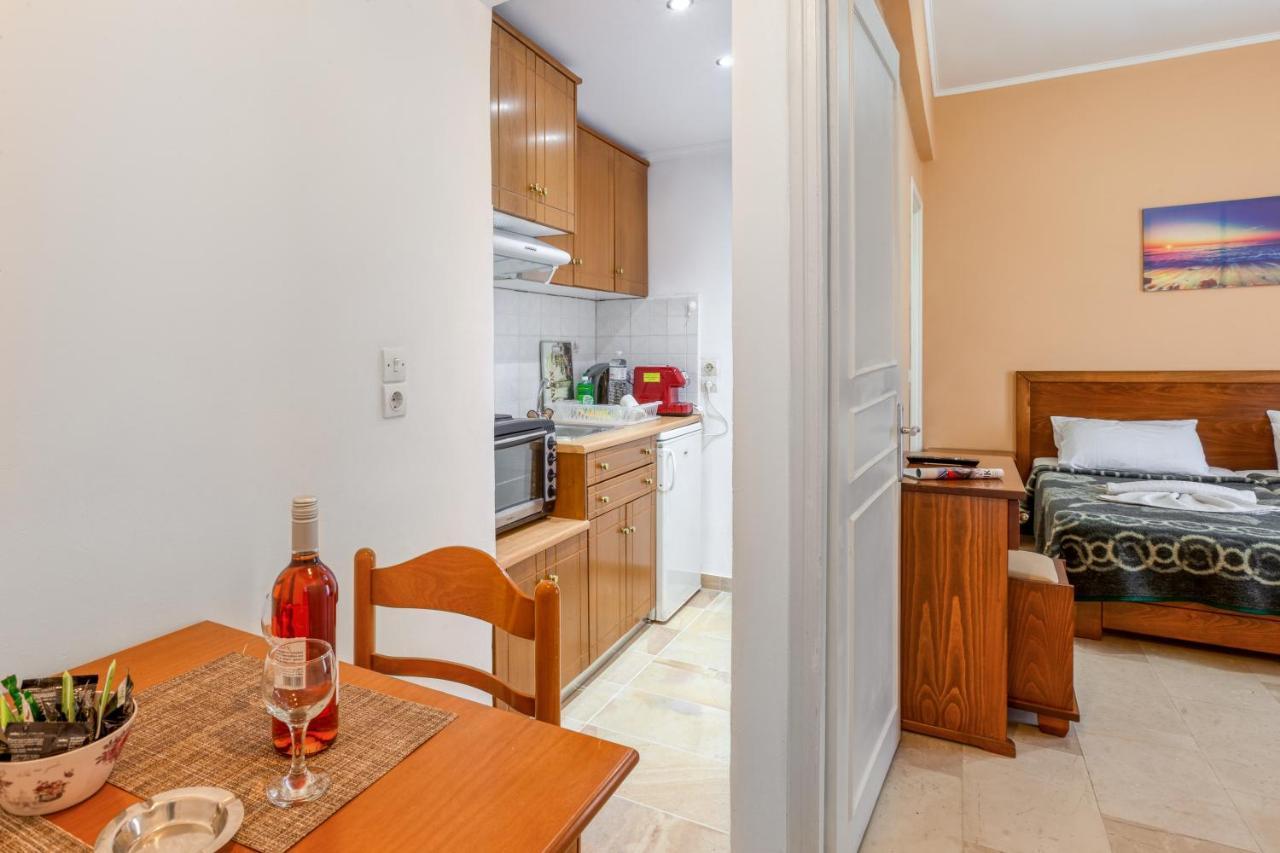 Limani Apartments Kassiopi Ngoại thất bức ảnh